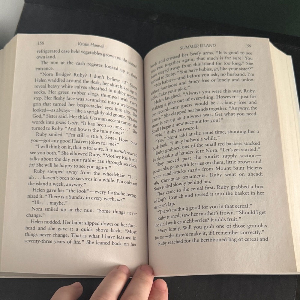 Summer Island by Kristin Hannah - Picture 3 of 3